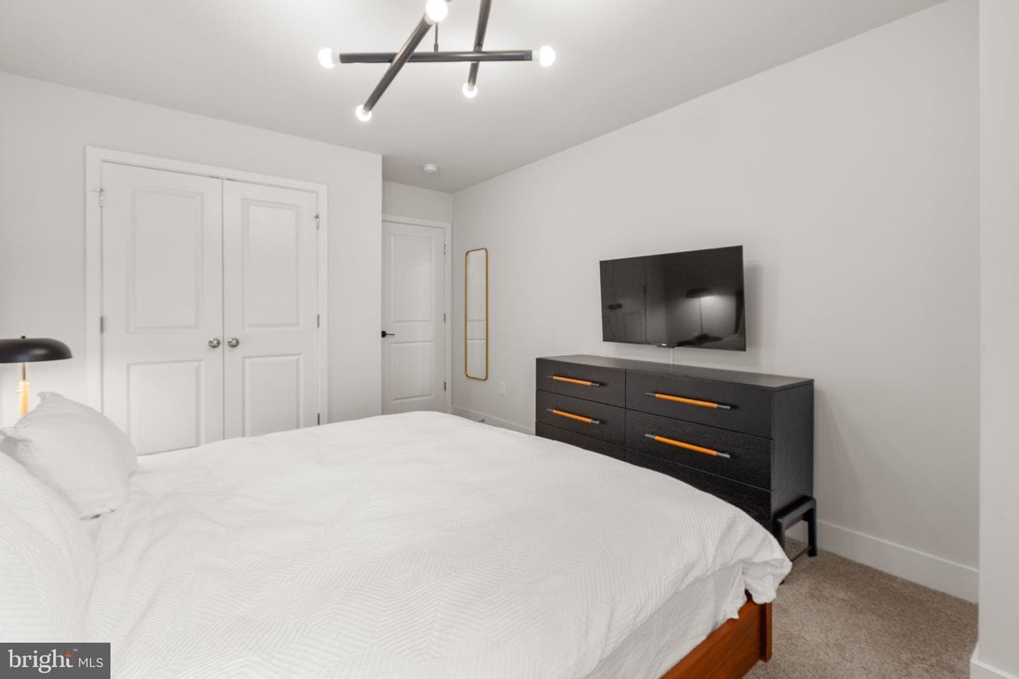 6107 Belmont Road photo 28