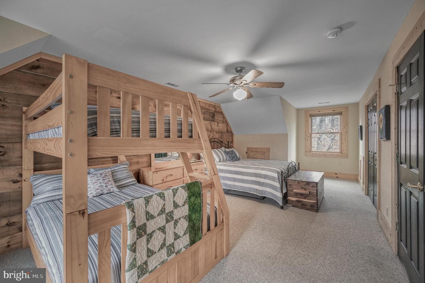 13101 Black Walnut Lane photo 32