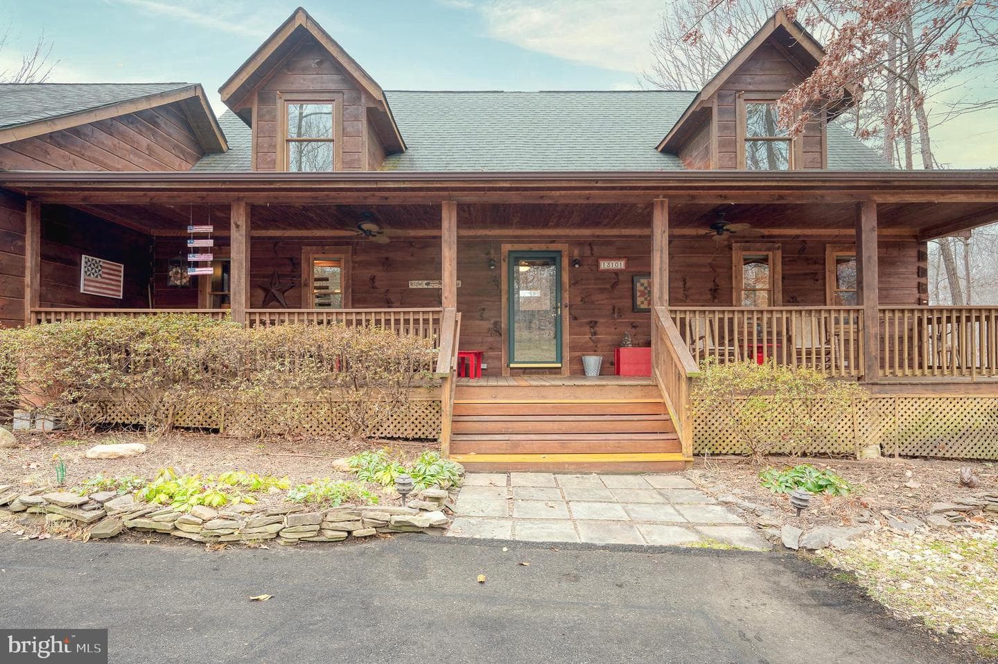 13101 Black Walnut Lane photo 5