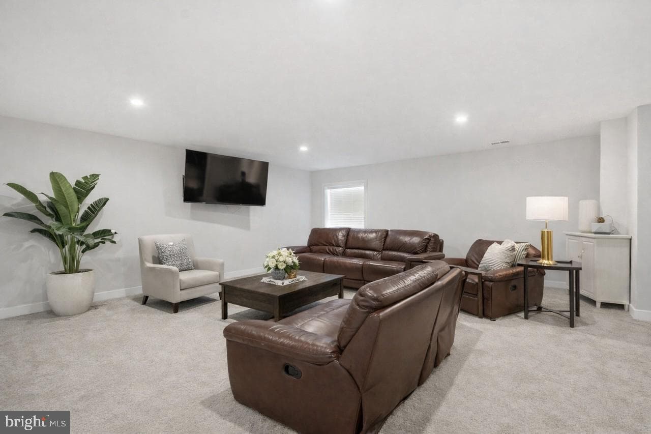 10404 Allendale Court photo 13
