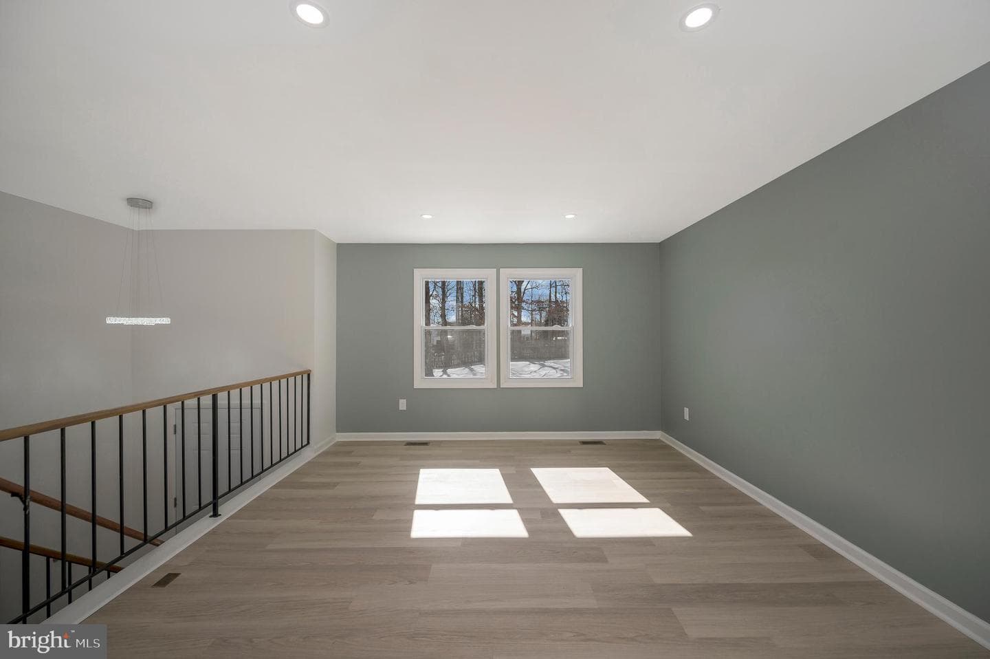 3517 Waverly Drive photo 4
