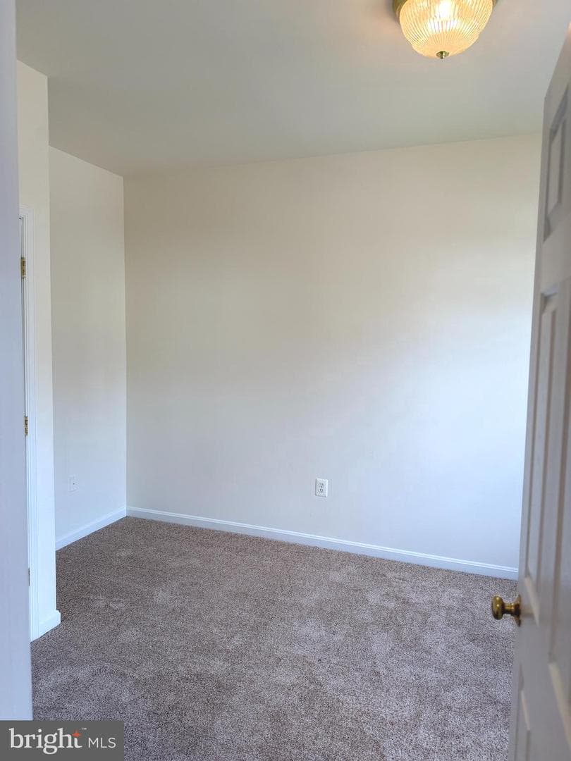 11103 Saturn Court photo 27