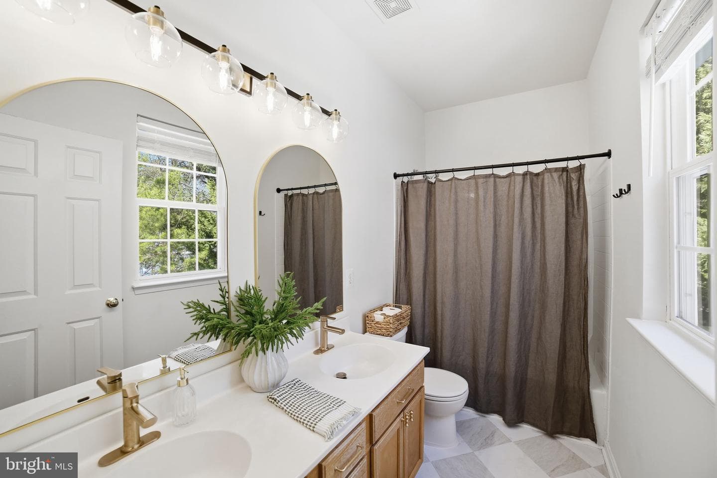 11103 Saturn Court photo 45