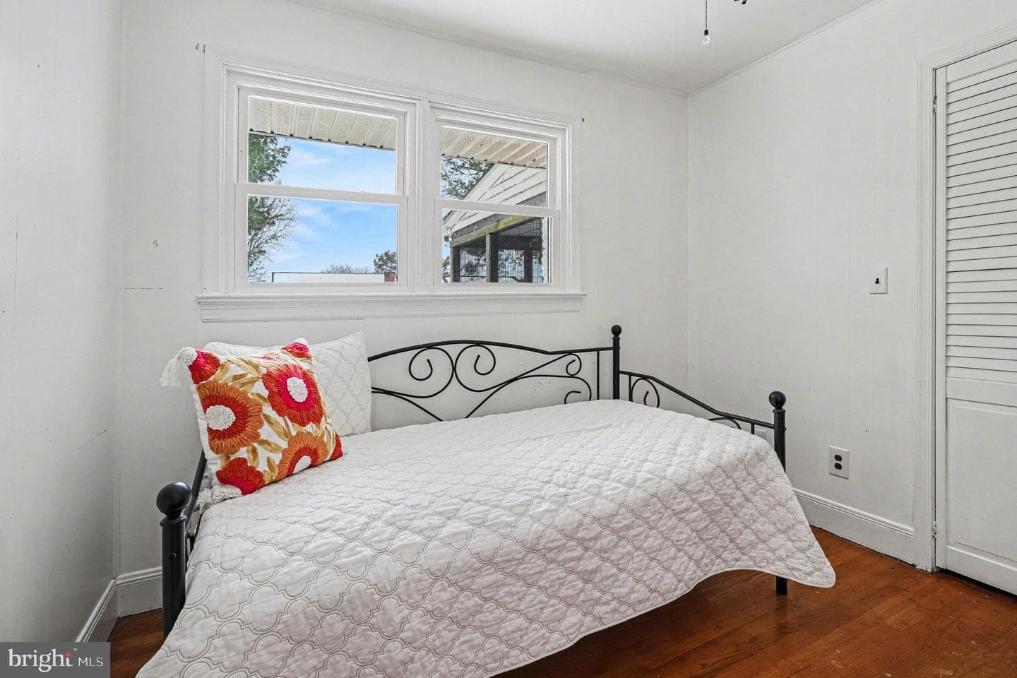 300 Hamilton Street photo 18