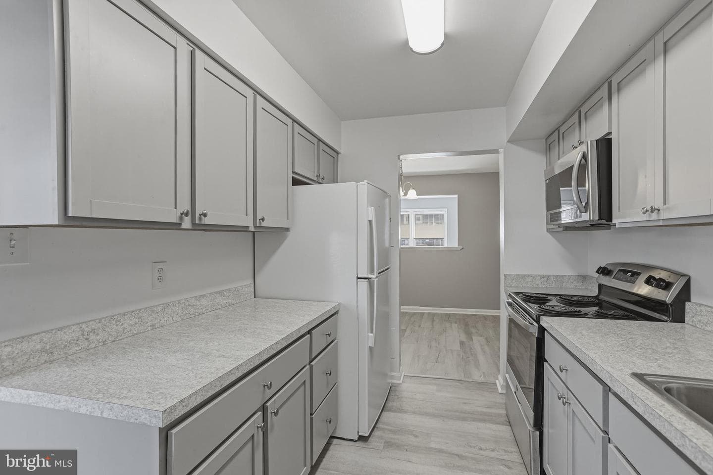 311 Clay Street photo 10