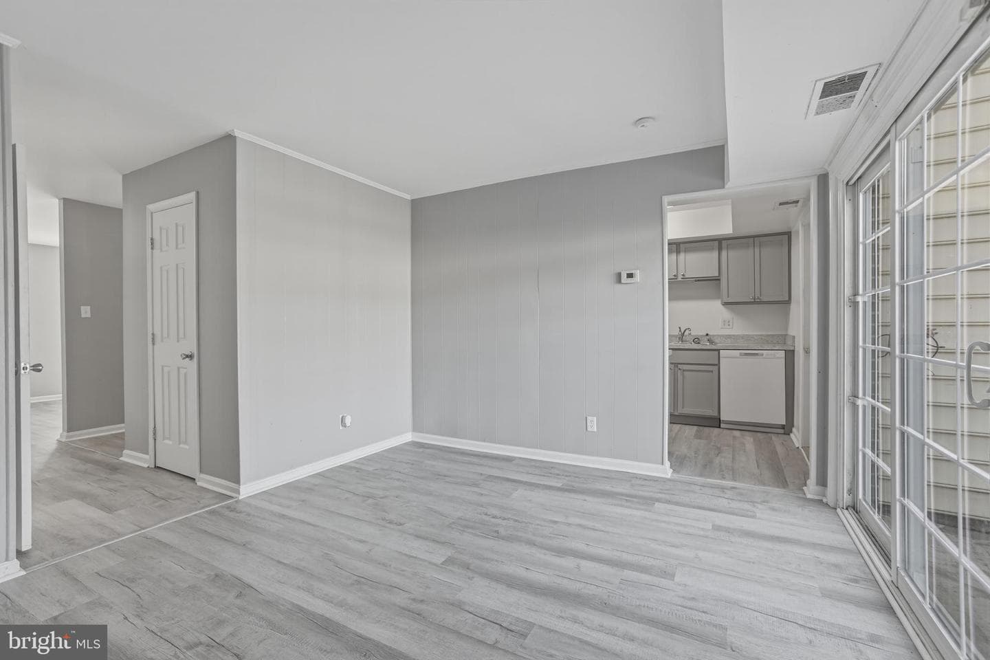 311 Clay Street photo 11