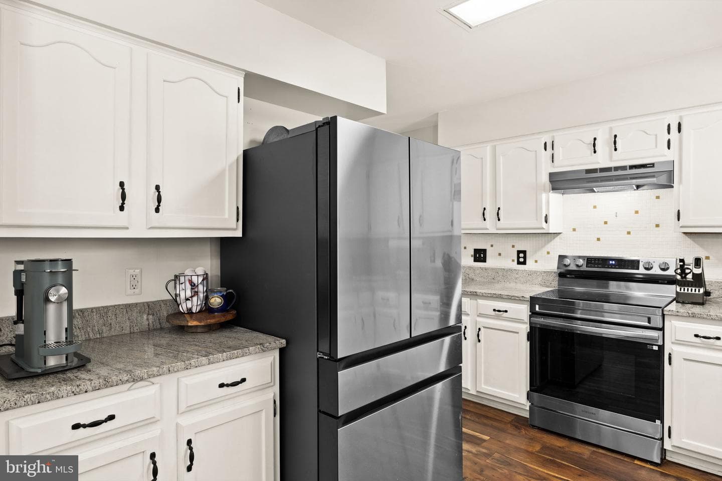 105 Chinaberry Drive photo 11