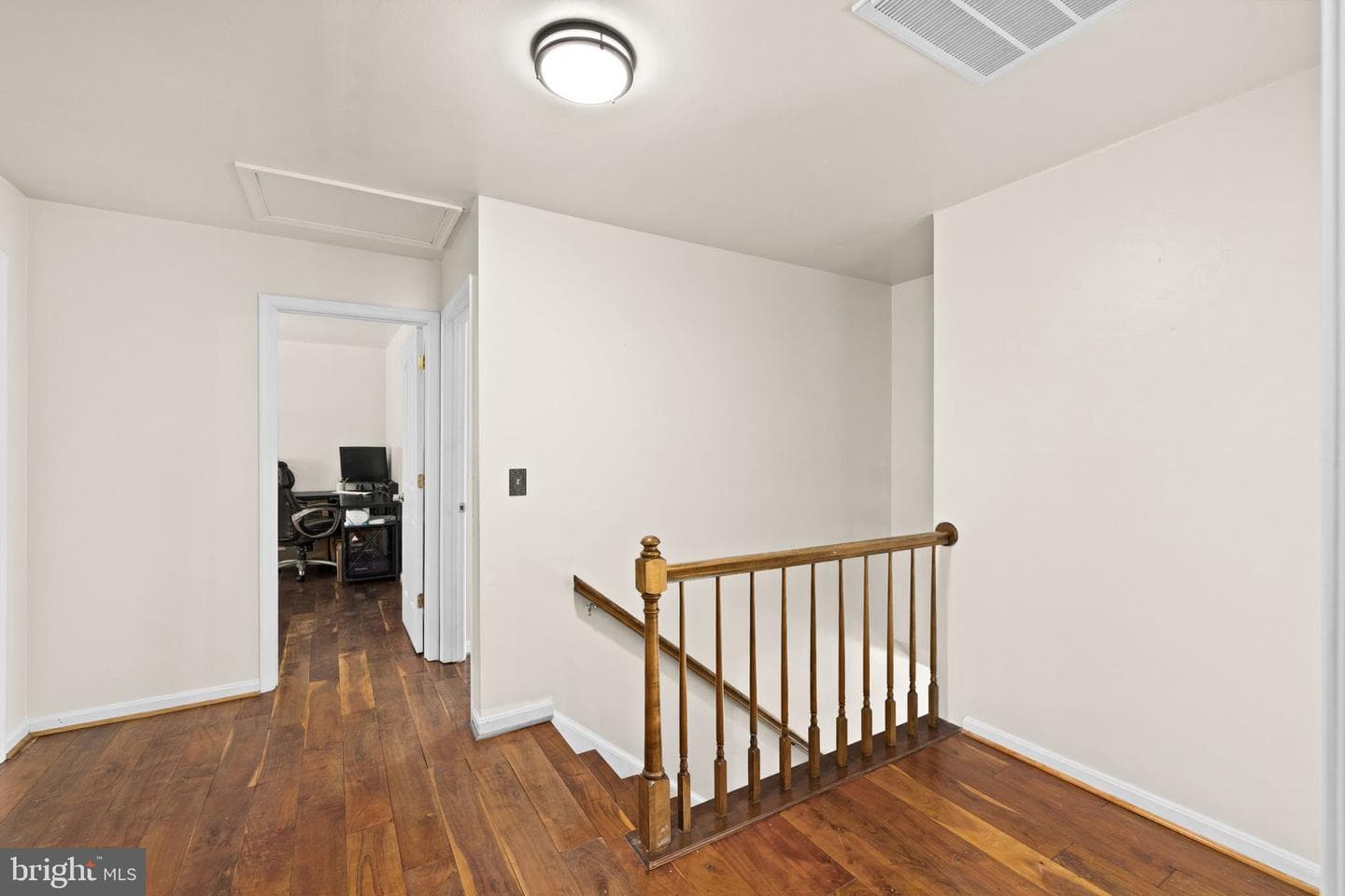 105 Chinaberry Drive photo 22