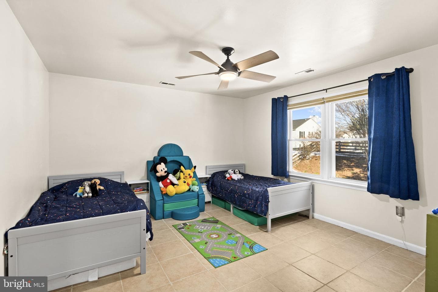 105 Chinaberry Drive photo 24