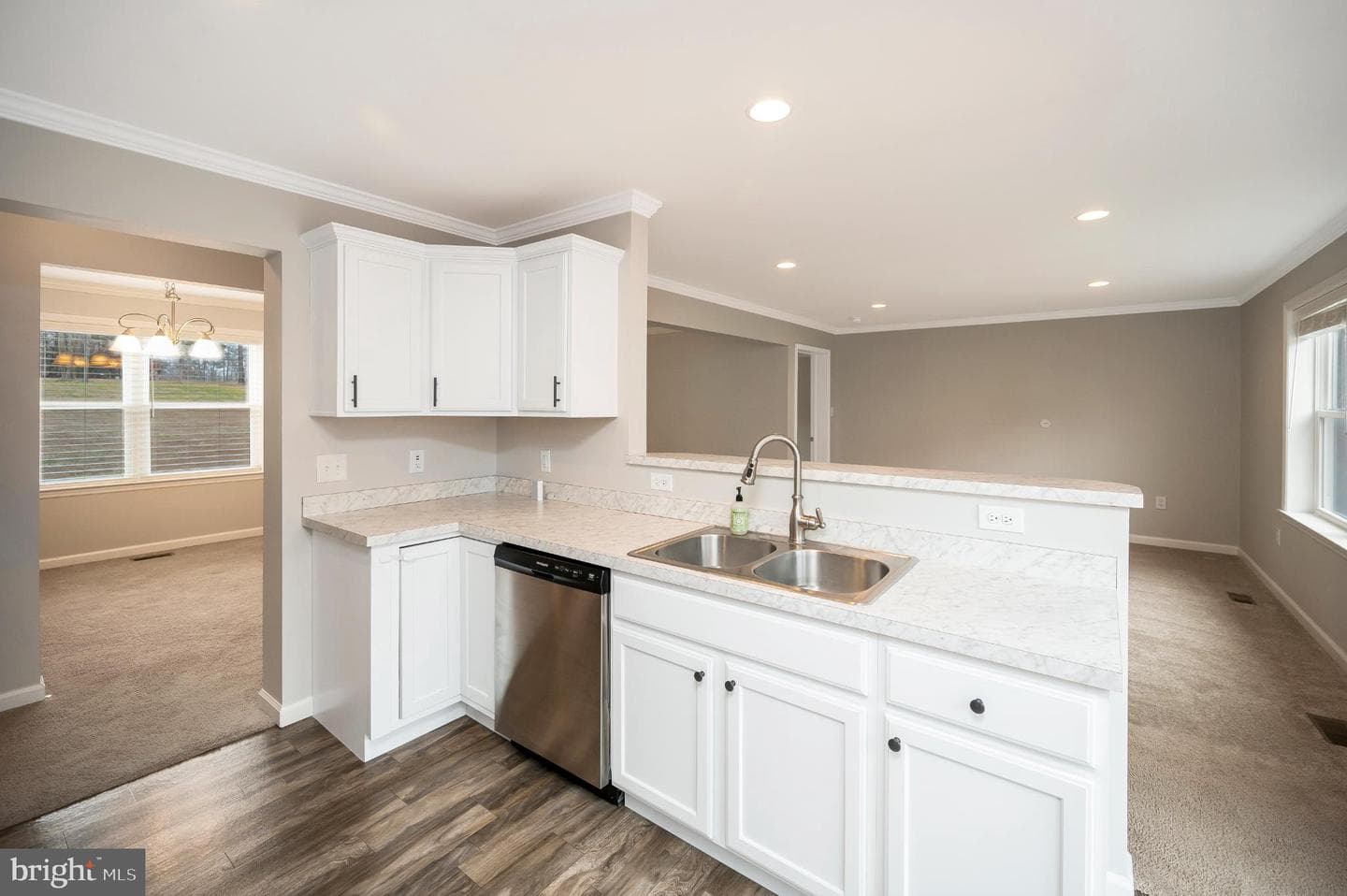 6112 Eds Road photo 8