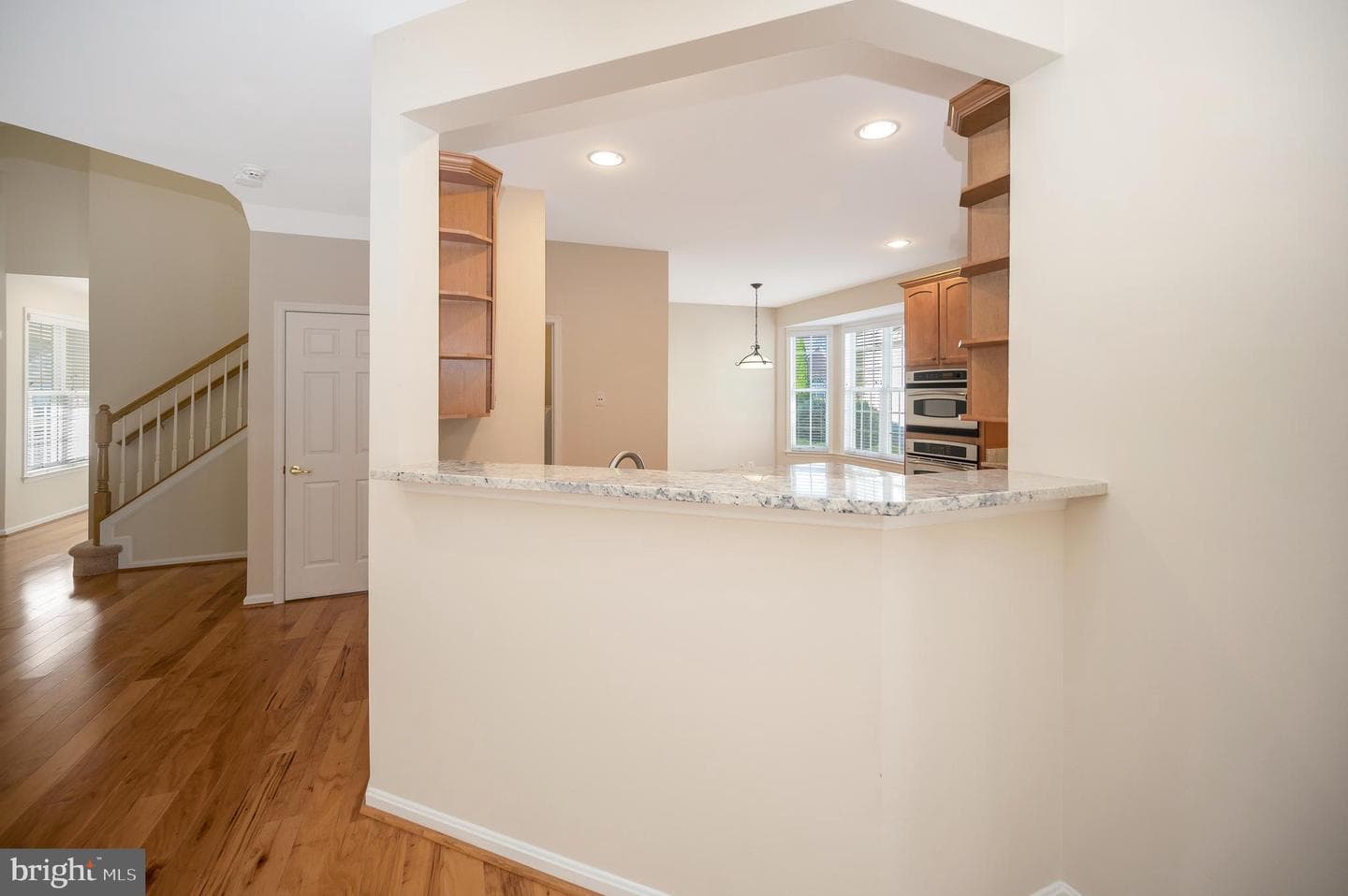 5105 Sewells Pointe Drive photo 14