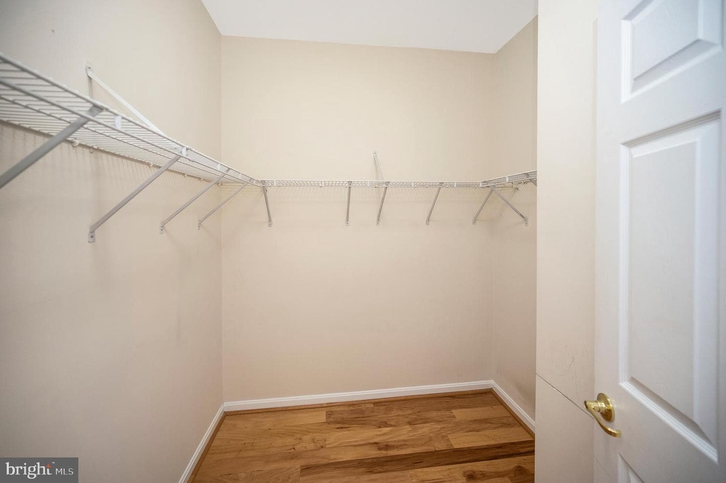 5105 Sewells Pointe Drive photo 35