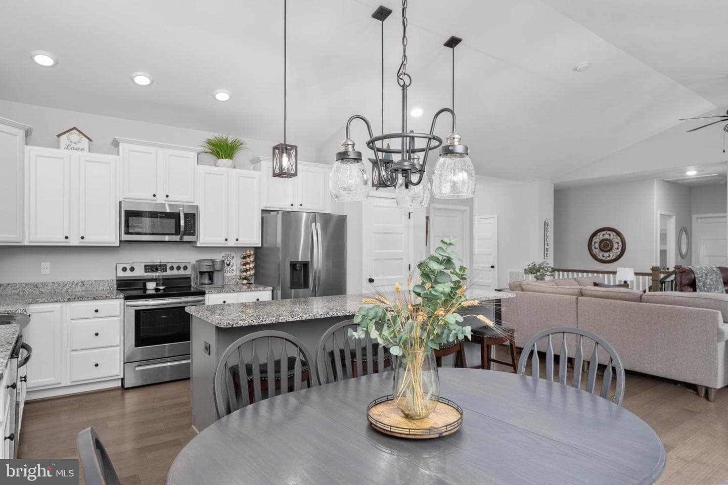 7931 Curtis Lane photo 22