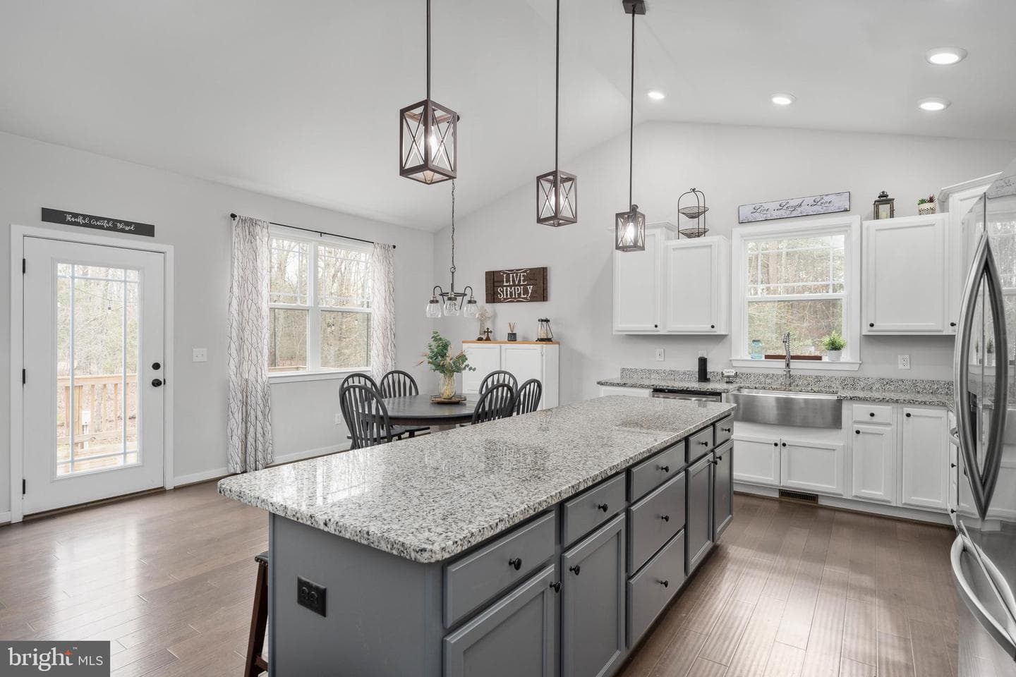 7931 Curtis Lane photo 24