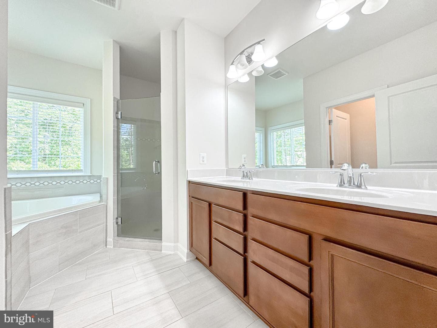 8525 Laroque Run Drive photo 26