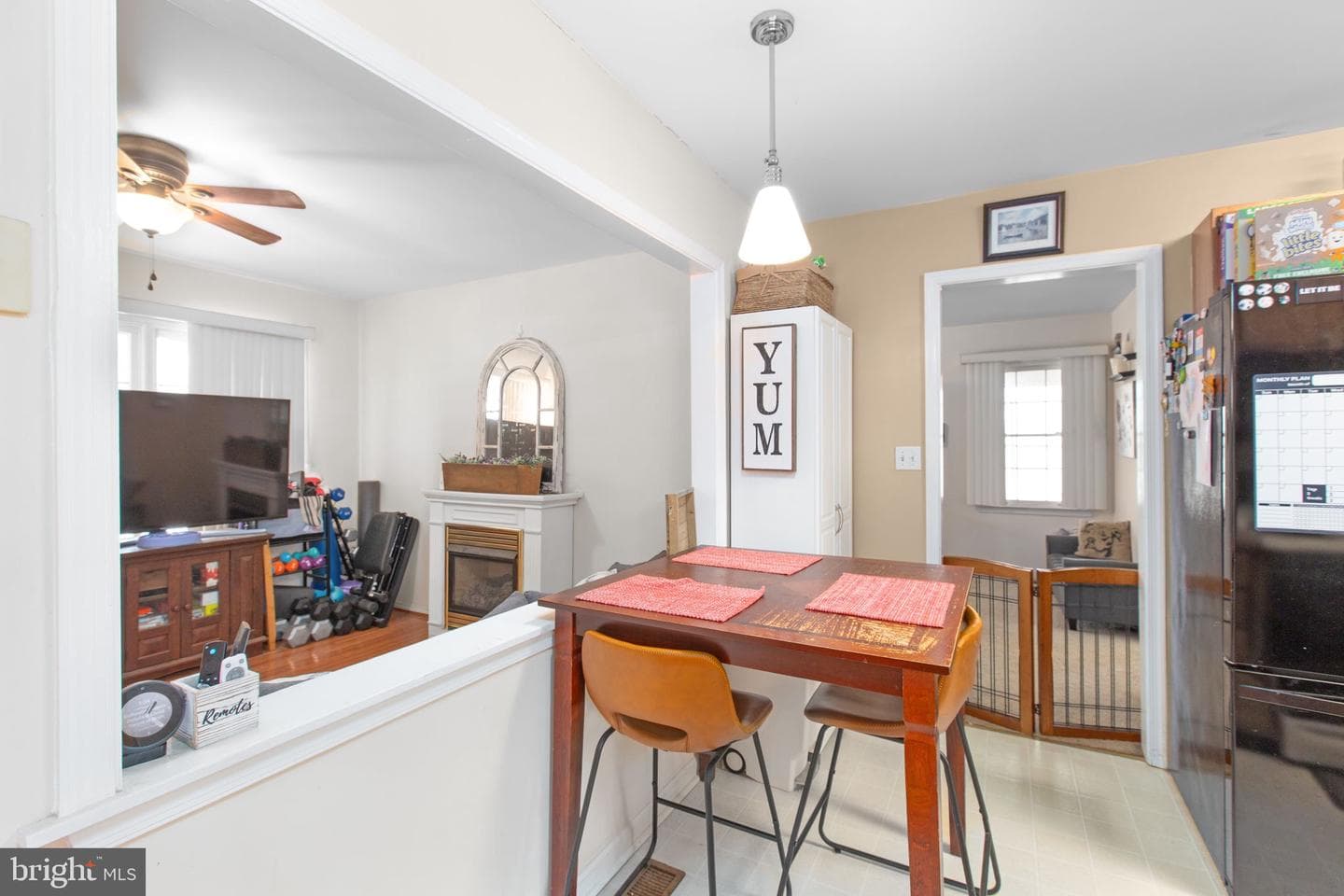 5504 Leavells Crossing Drive photo 4