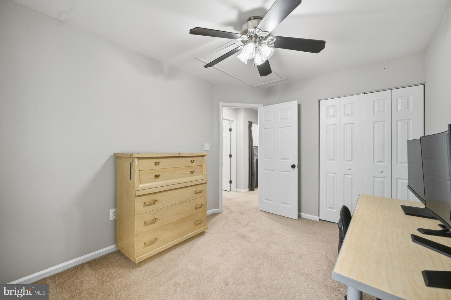 11170 Hamlet Court photo 17