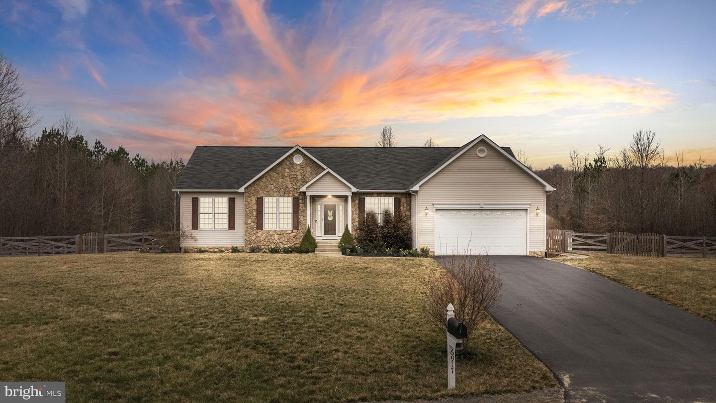 6917 Cloudy Way photo 1