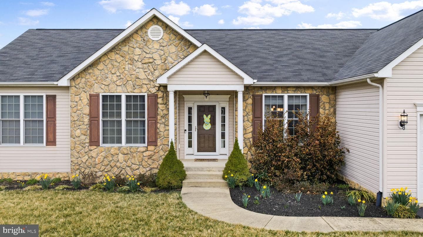 6917 Cloudy Way photo 4