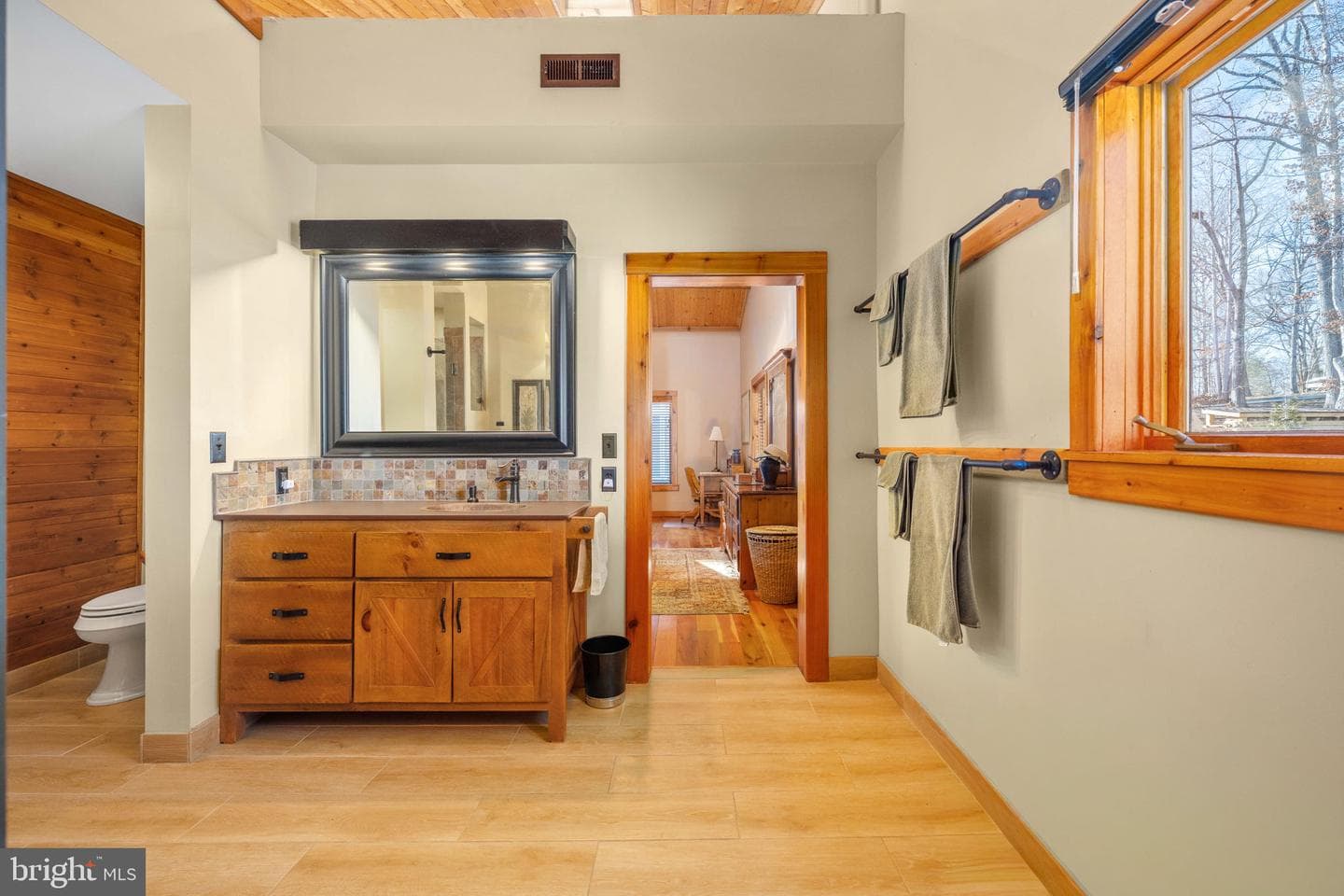 5409 Wyndemere Circle photo 49