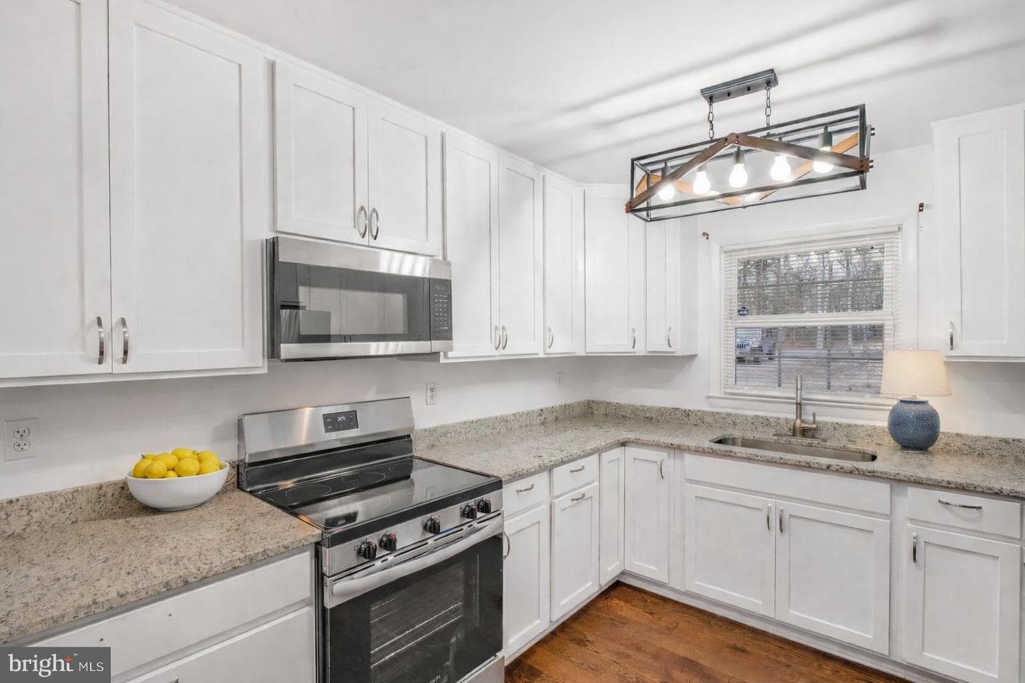 6113 Ridge Tree Road photo 4