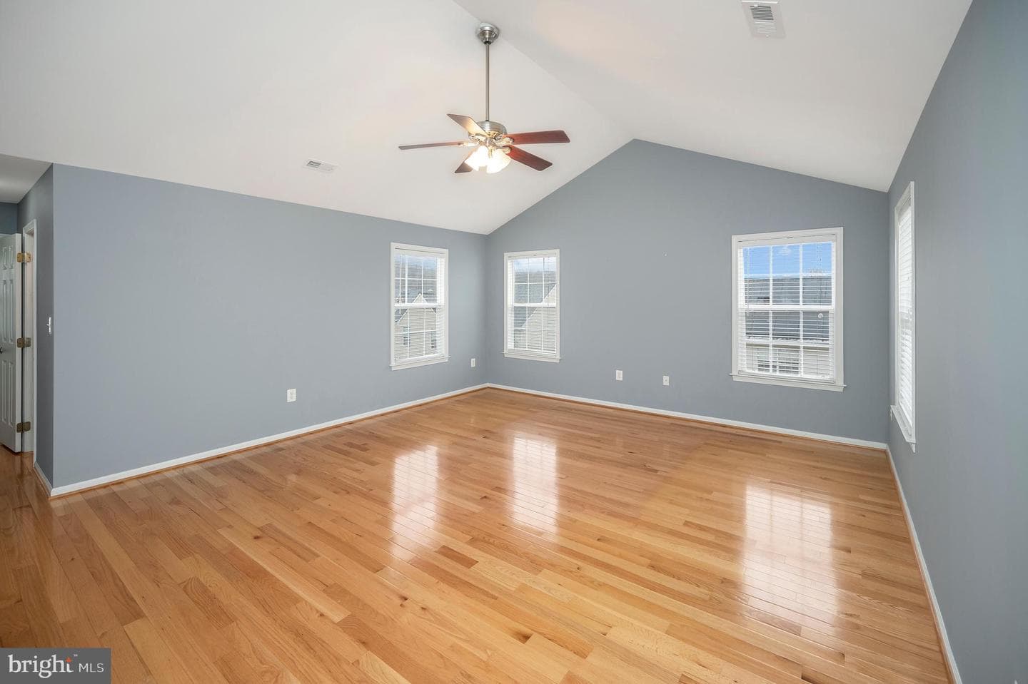 10415 N Mcclellan Drive photo 42