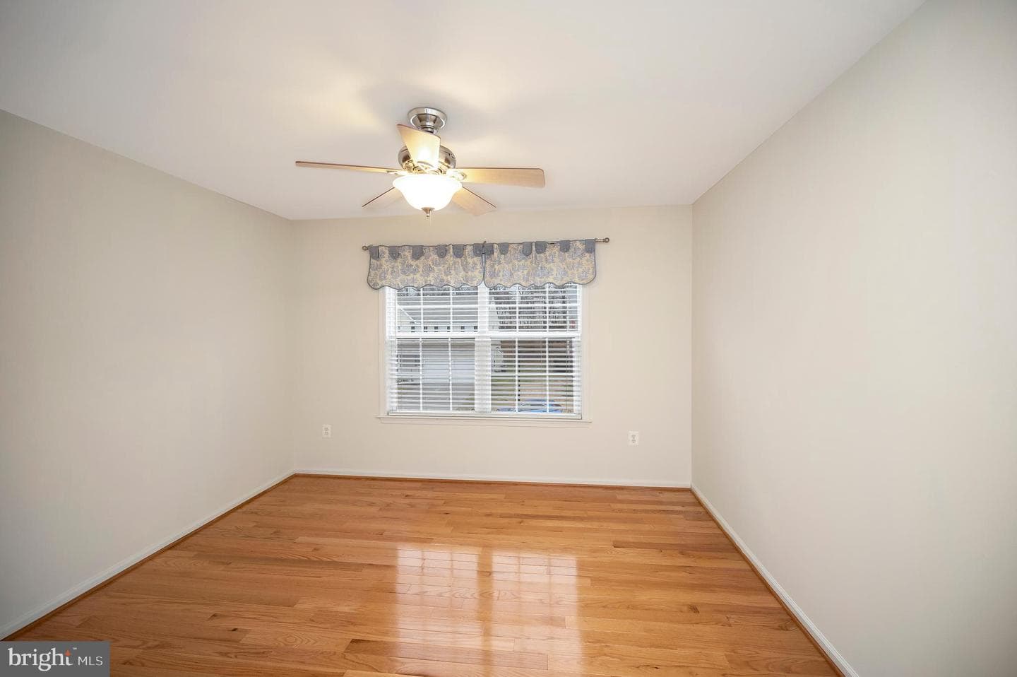 10415 N Mcclellan Drive photo 49