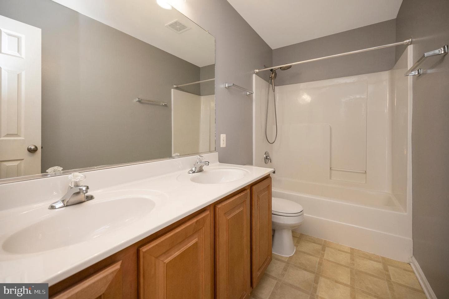 10415 N Mcclellan Drive photo 51