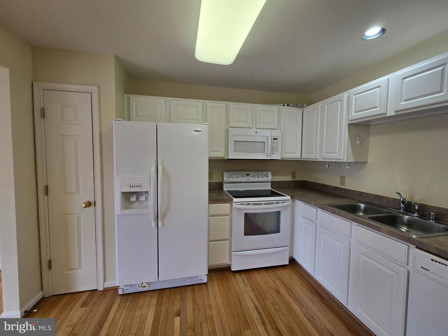 7221 Wytheville Circle photo 2