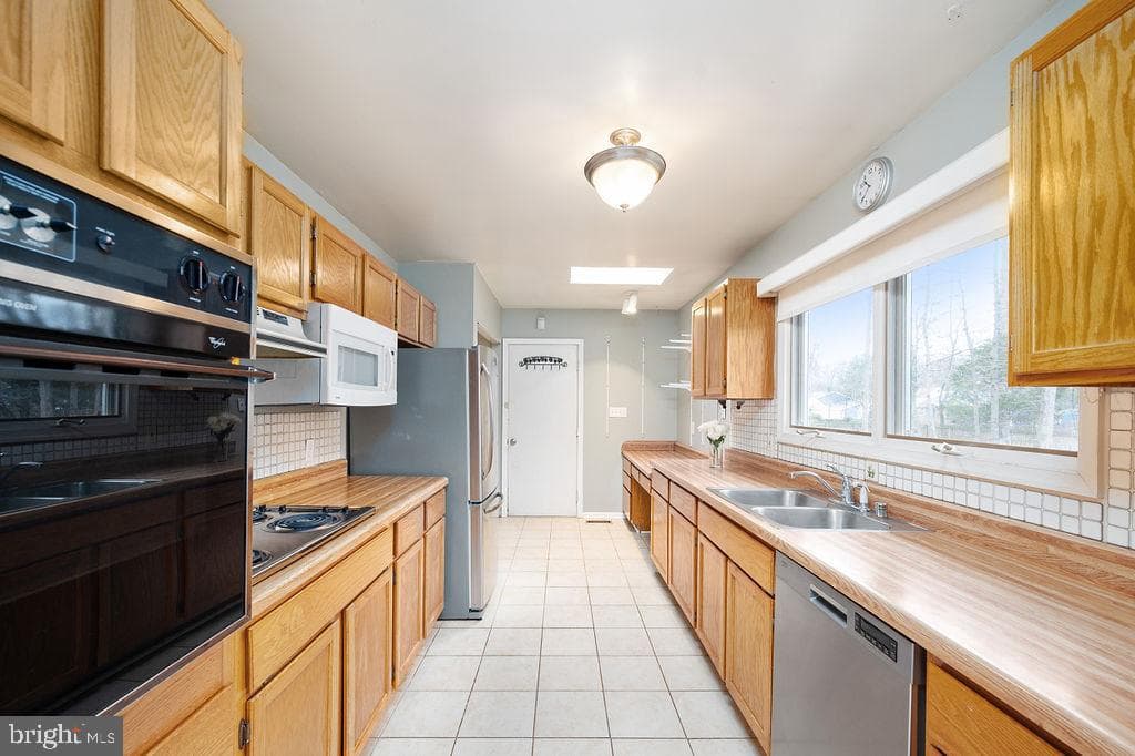 3915 Doran Road photo 44