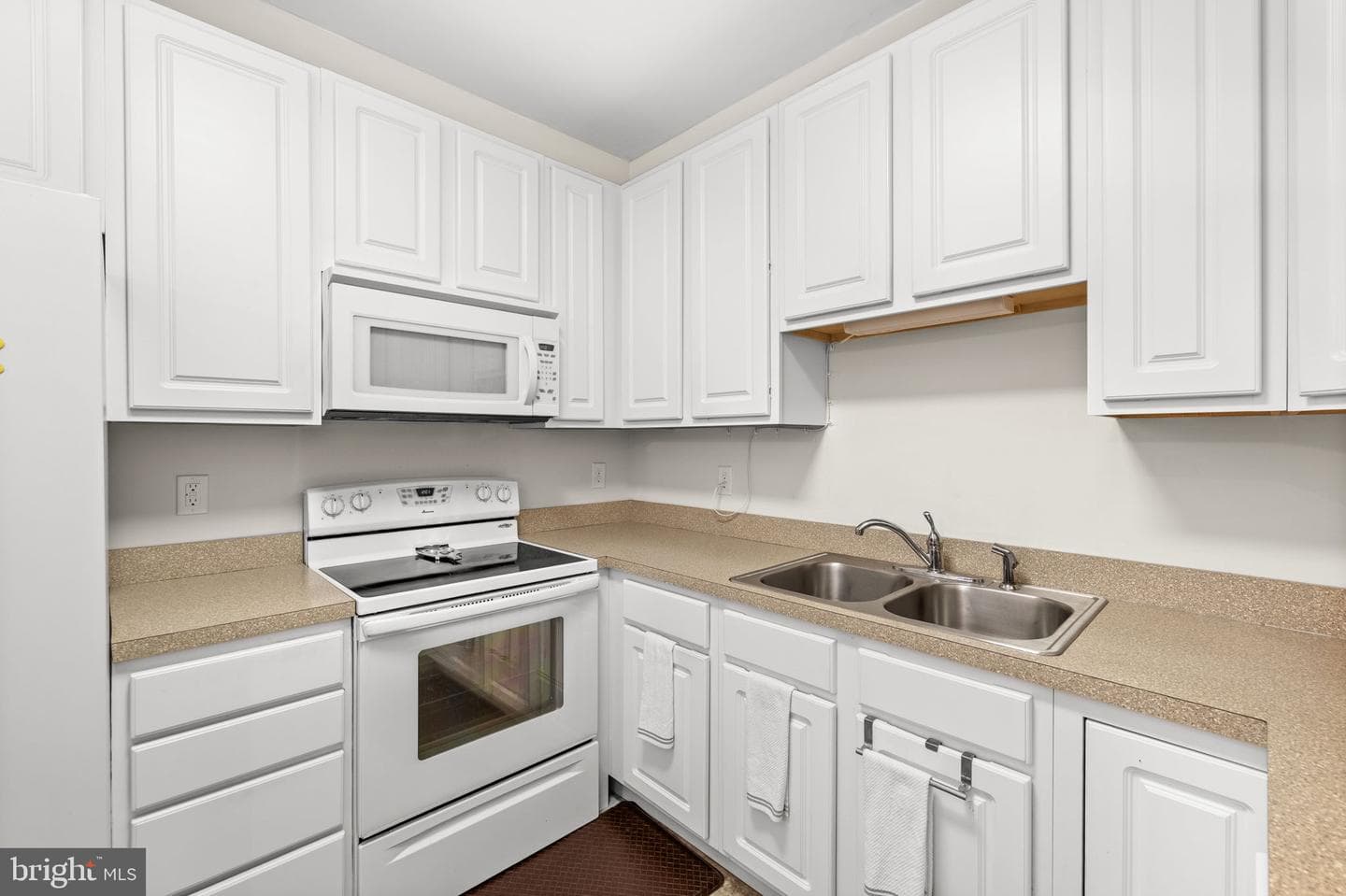 9504 Trentham Trail photo 67