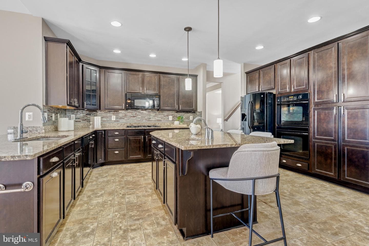 6101 Black Oak Court photo 18