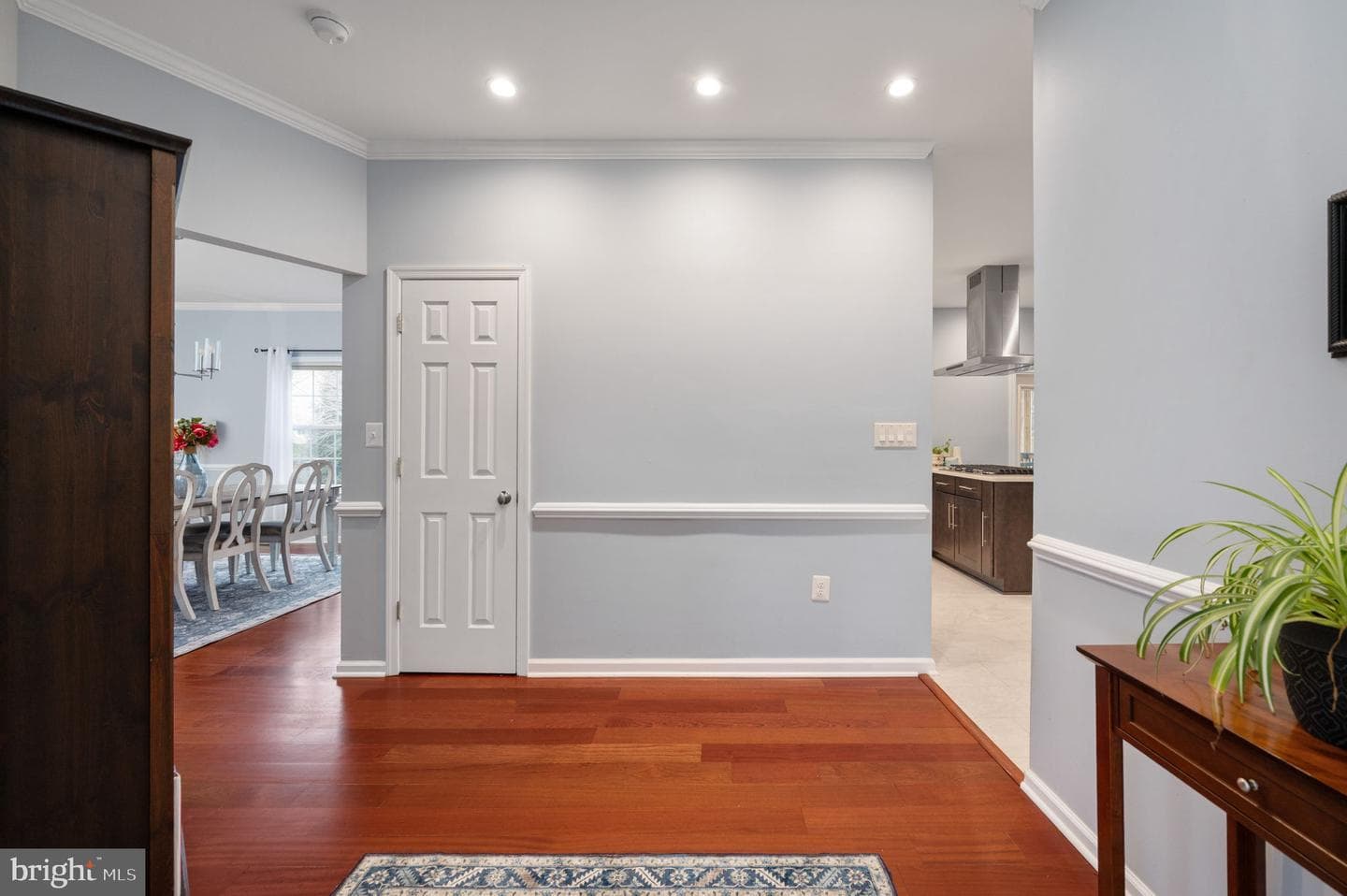 3623 Carolina Court photo 28