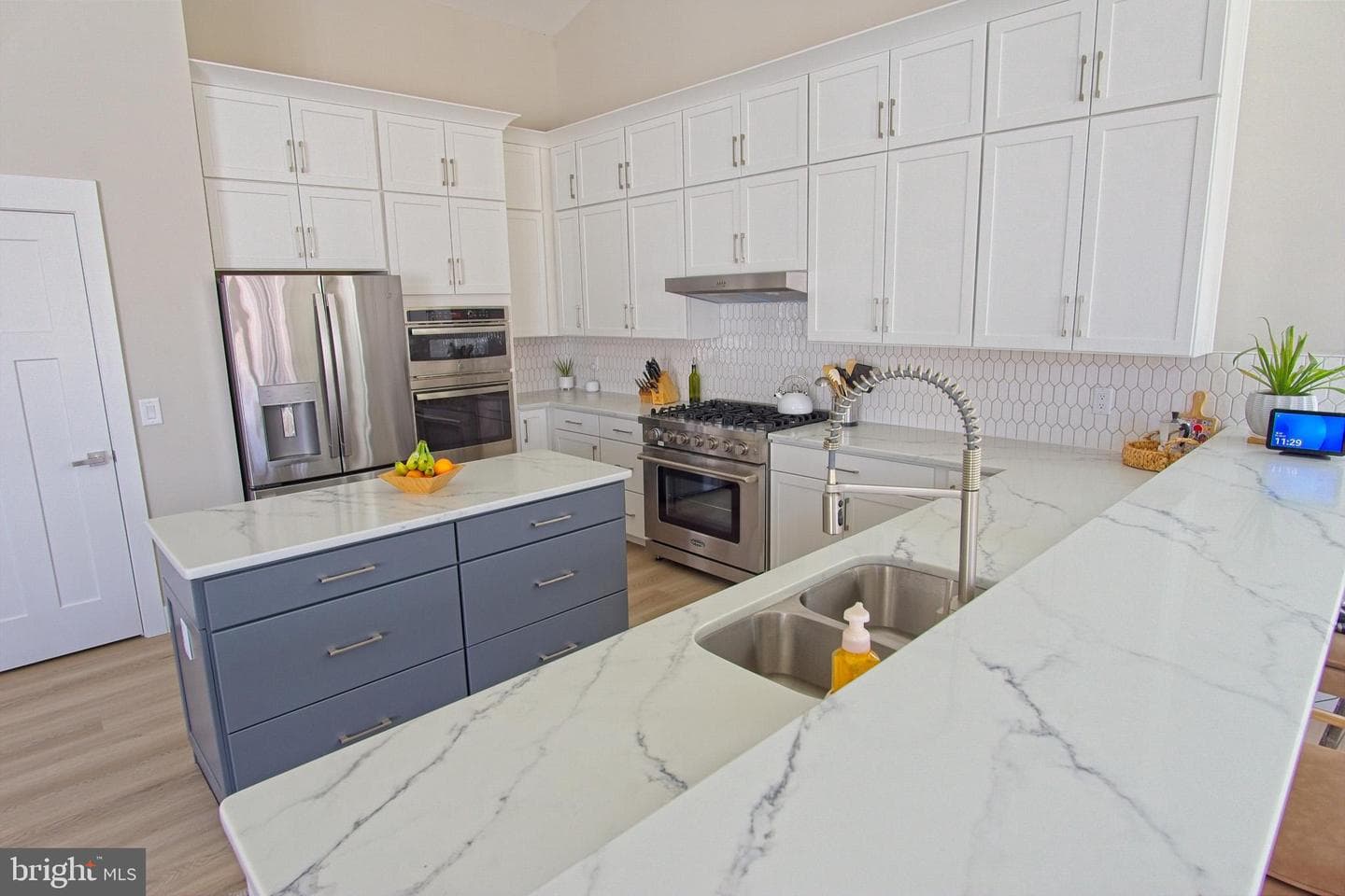 3905 Hatteras Court photo 10