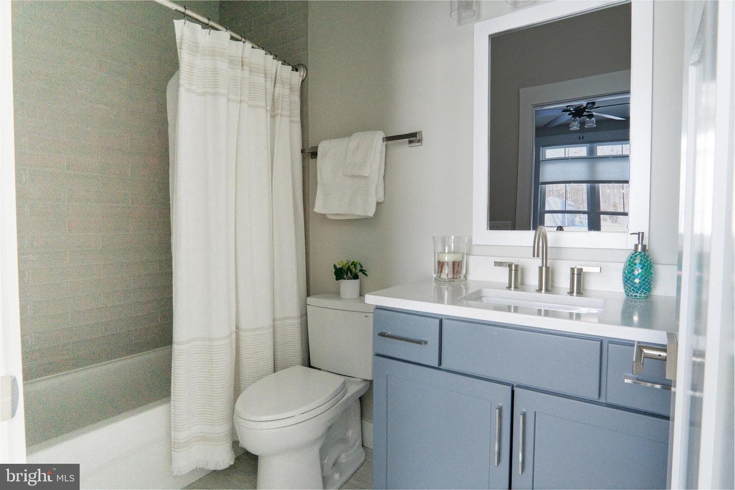 3905 Hatteras Court photo 28