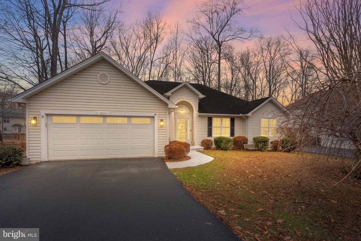 10111 Oat Lands Place