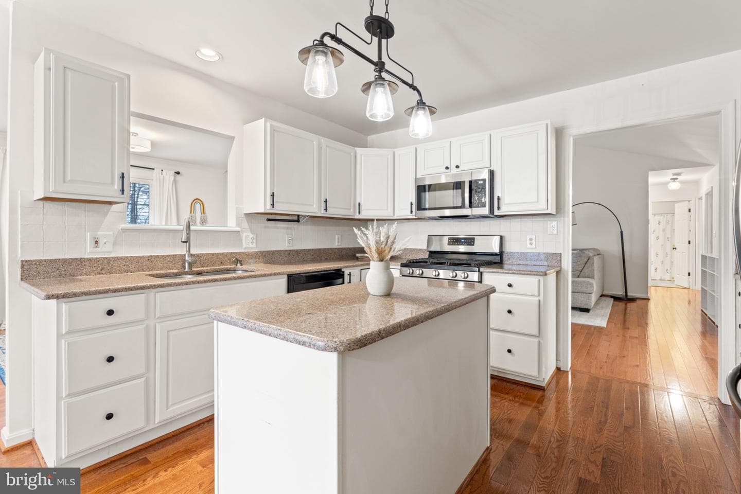 10111 Oat Lands Place photo 12