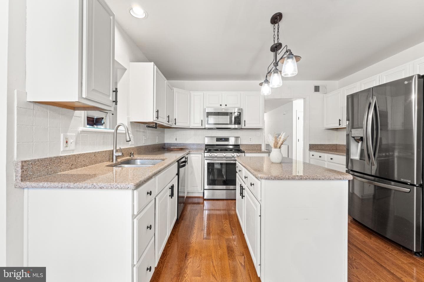 10111 Oat Lands Place photo 13