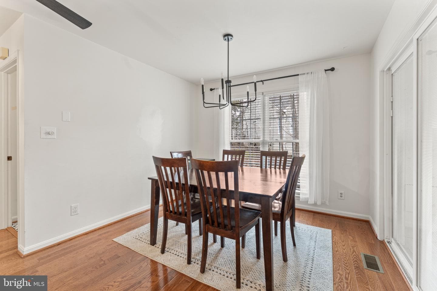 10111 Oat Lands Place photo 16