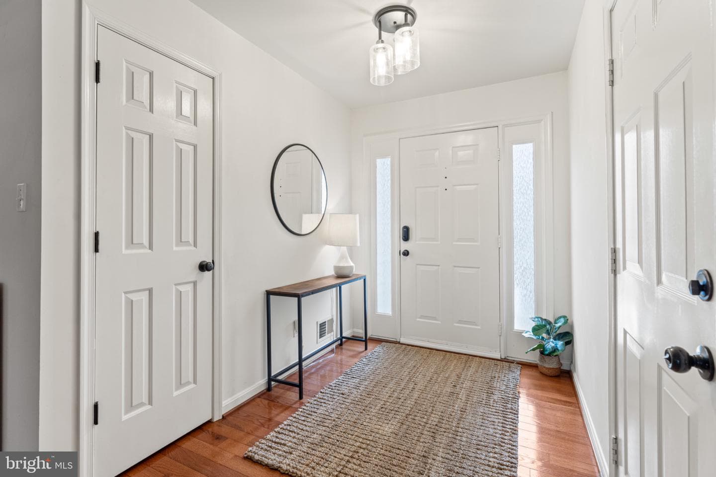 10111 Oat Lands Place photo 5