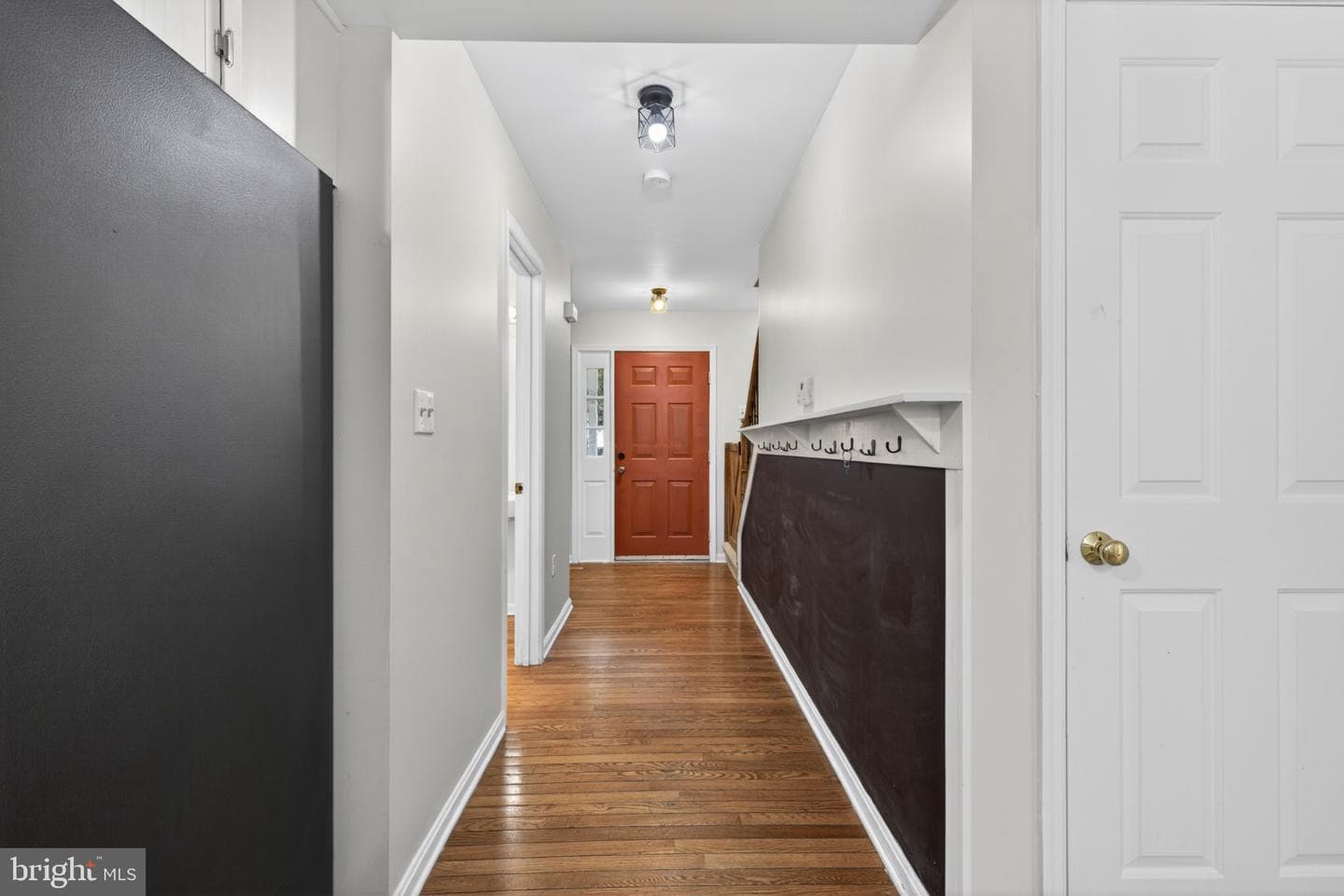 10111 Sharon Springs Drive photo 12
