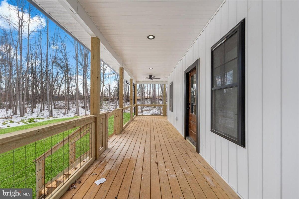 7818 Stubbs Bridge Road photo 15