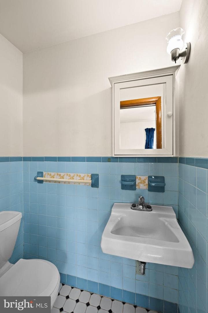114 Hamilton Street photo 27