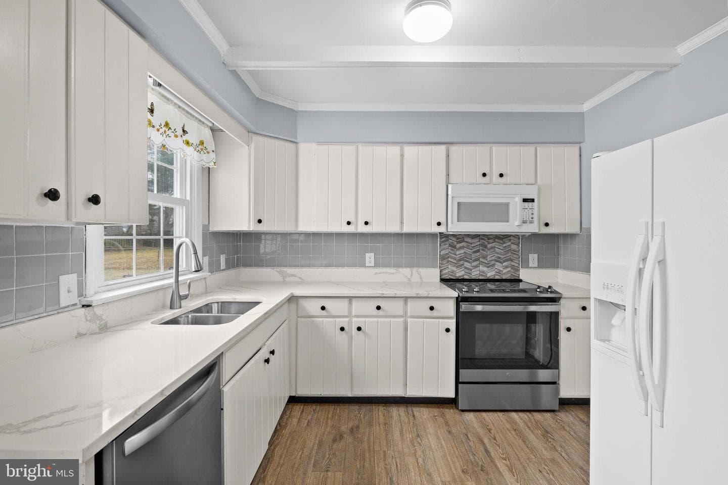 114 Hamilton Street photo 4