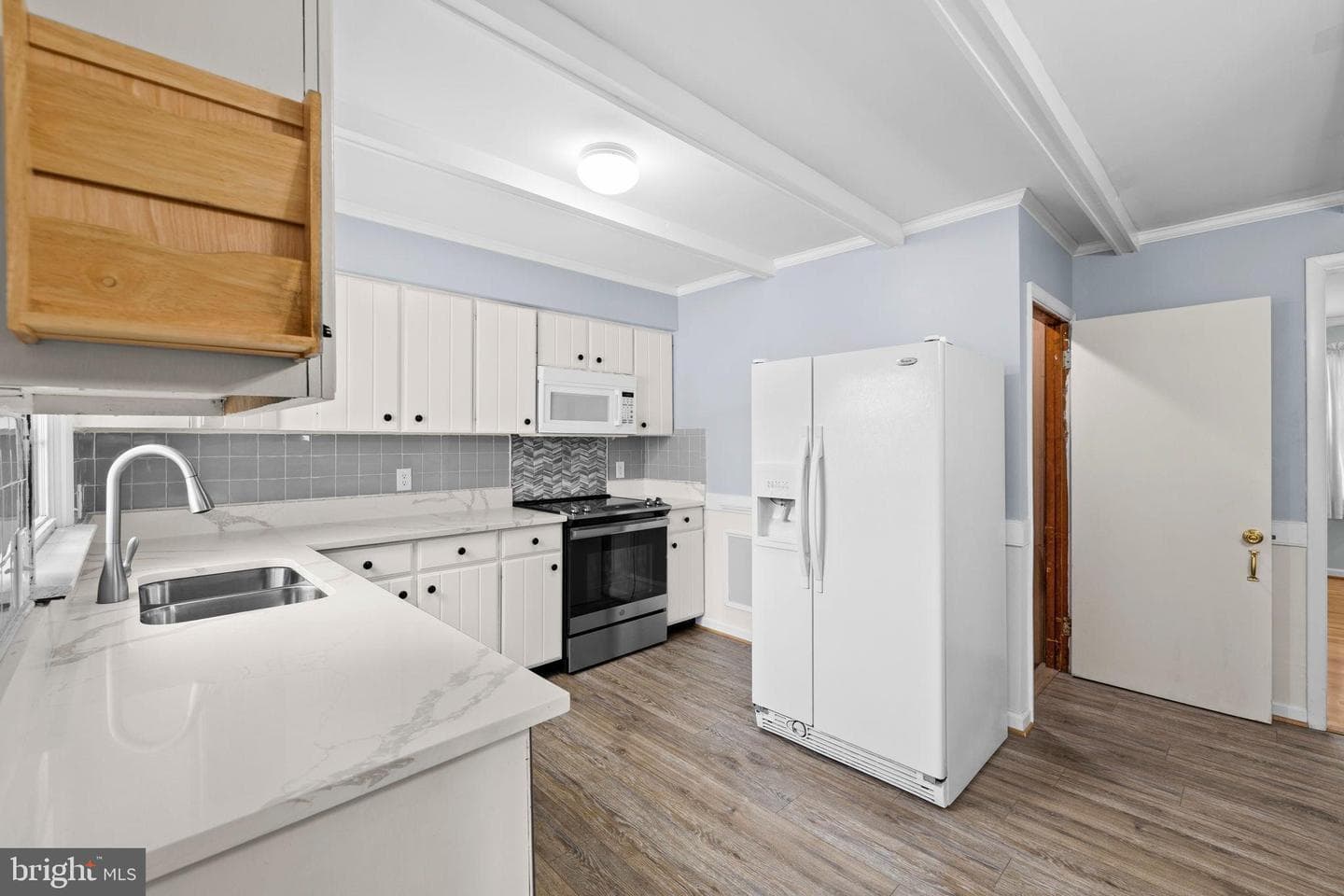 114 Hamilton Street photo 7