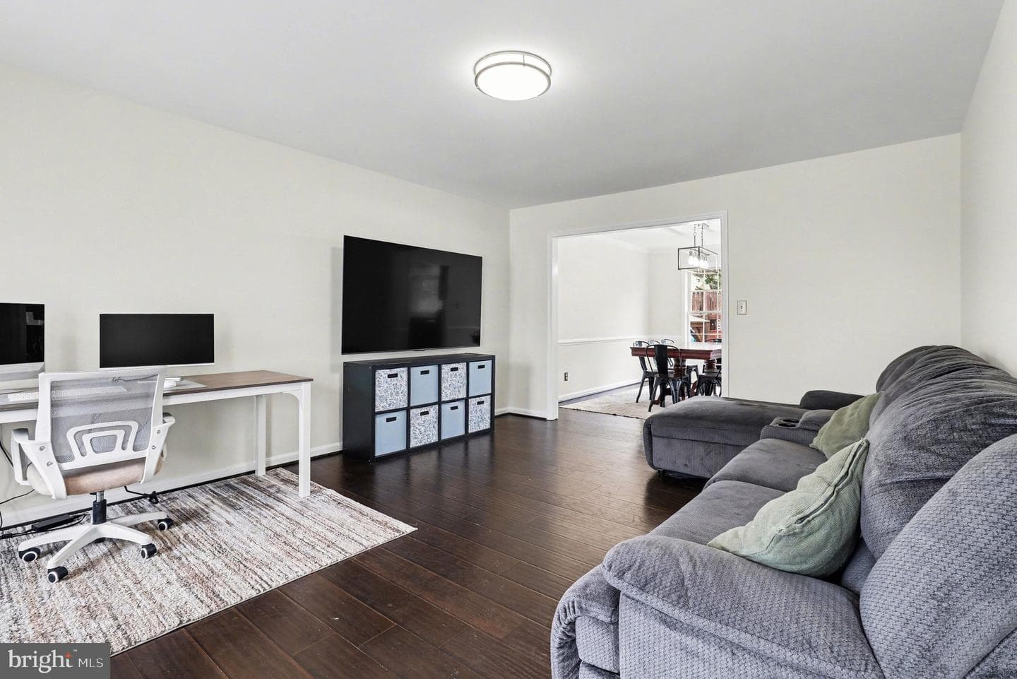 7415 Sterling Drive photo 3
