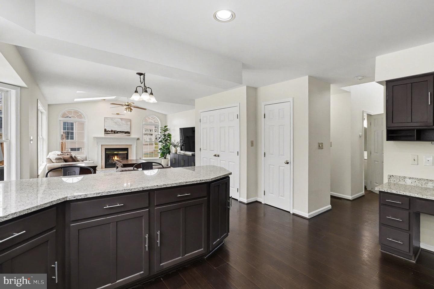 7415 Sterling Drive photo 9