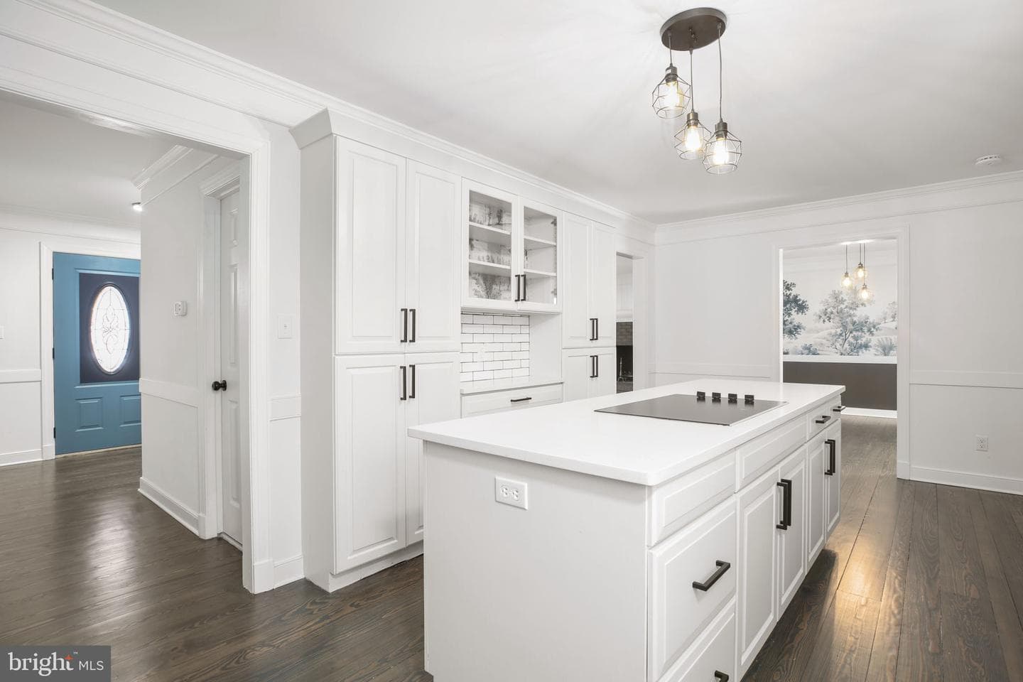 306 Clydesdale Court photo 14