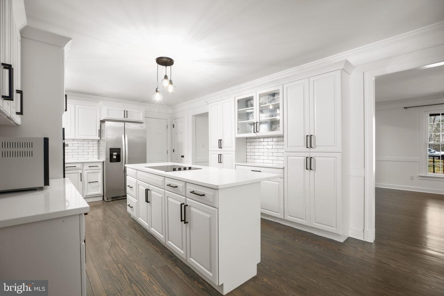 306 Clydesdale Court photo 2