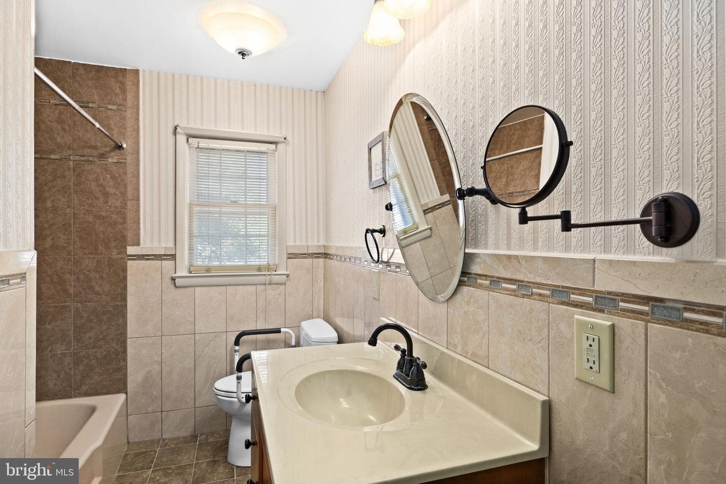 1145 Bernstein Road photo 14